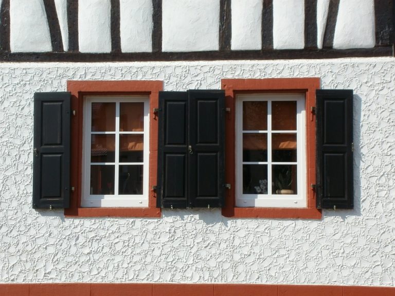 windows-837772_960_720