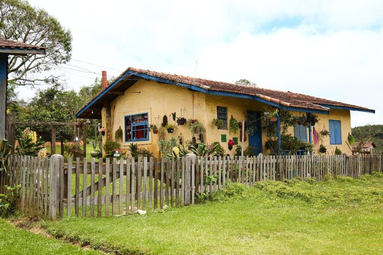 house-1363829_960_720